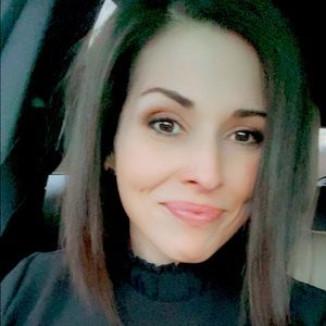 Meet your Posher, Beth